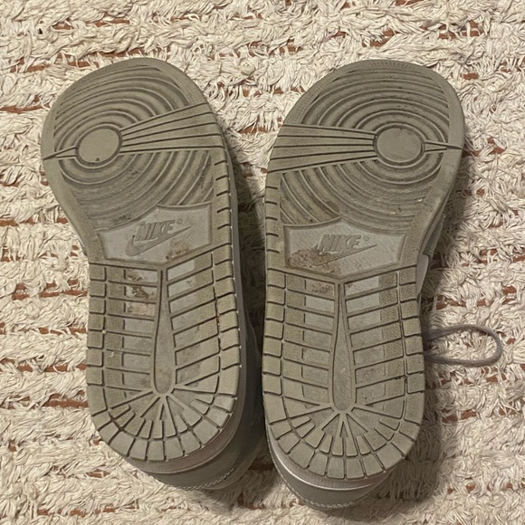 Air Jordan 1 Mid 'Linen' - size US M 7.5 / W 9 - Picture 7 of 12